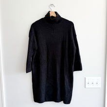 Load image into Gallery viewer, Pomander Place Noir Vivianne Shimmer 3/4 Sleeve Turtleneck Mini Dress Black M
