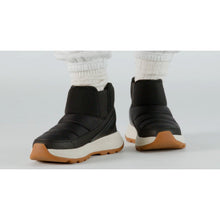 Load image into Gallery viewer, Kizik Juno 2 Low Hands Free Slip On Outdoor Winter Boots Brown 8
