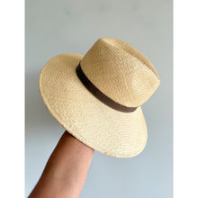 Load image into Gallery viewer, Janessa Leone Lyra Straw Short Crown Fedora Hat Cream M
