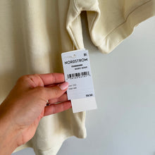 Load image into Gallery viewer, Treasure &amp; Bond Pleated Puff Sleeve Cotton Blend Blouse Cream XXS NWT
