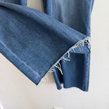 Load image into Gallery viewer, Kut From The Kloth Meg Raw Hem High Rise Ankle Wide Leg Jeans Blue 10
