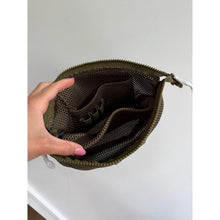 Load image into Gallery viewer, Dagne Dover Zipper Closure Mesh Travel Cosmetic Pouch Green NEW
