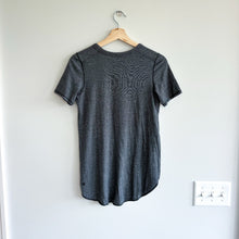 Load image into Gallery viewer, Lululemon Om Short Sleeve Tee Micro Stripe Black White 4
