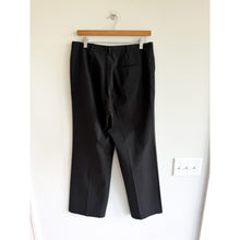 Load image into Gallery viewer, Jil Sander High Rise Straight Leg Trouser Pants Black 42
