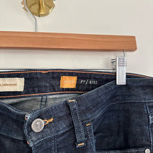 Load image into Gallery viewer, Anthropologie Pilcro &amp; The Letterpress Stet Rolled Hem Jeans Blue 30
