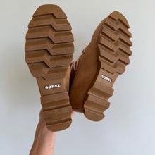 Load image into Gallery viewer, Sorel Joan of Arctic Wedge III Shearling Lace Up Snow Boots Tawny Buff 8.5
