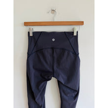 Load image into Gallery viewer, Lululemon Train Times 7/8 25" Legging Pant Melanite Grey 4
