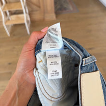Load image into Gallery viewer, Citizens of Humanity Charlotte High Rise Denim Crop Jeans Blue 30
