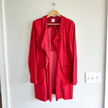 Load image into Gallery viewer, Cabi Houndstooth Ruffle Trim Mid Length Celebration Coat Red L
