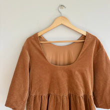 Load image into Gallery viewer, Everlane The Corduroy 3/4 Sleeve Mini Dress Camel Tan XS
