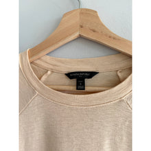 Load image into Gallery viewer, Banana Republic Crew Neck Pullover Long Sleeve T-Shirt Cream S Petite
