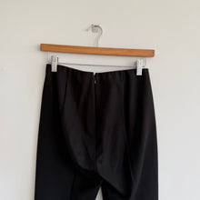 Load image into Gallery viewer, Rag &amp; Bone Snap Hem Front Seam High Rise Ankle Pull-On Pants Black 2
