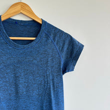 Load image into Gallery viewer, Lululemon Swiflty Tech Short Sleeve Top Blue 6
