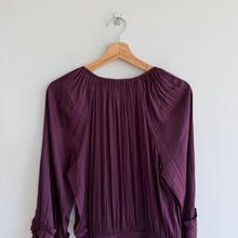 Load image into Gallery viewer, Evereve Layla Satin Pleated Ruffles Long Sleeve V-Neck Midi Dress Plum L NWT
