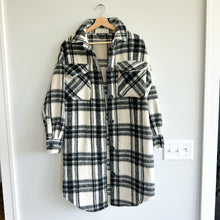 Load image into Gallery viewer, Steve Madden Plaid Mid-Length Button Front Shirt Jacket Ivory/Black S

