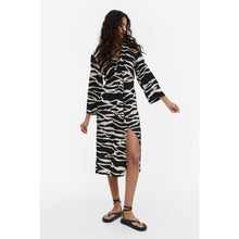 Load image into Gallery viewer, H&amp;M Knot-Detail Zebra Print V-Neck Long Sleeve Midi Dress Black/White S
