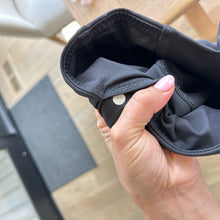 Load image into Gallery viewer, Lululemon Fast and Free High-Rise Crop 23&quot; Black 2
