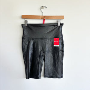 Spanx Faux Leather Contoured Power Waistband Bike Short Black L NWT