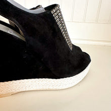 Load image into Gallery viewer, Gina Suede Crystal Embellished Platform Wedge Sandals Black 39
