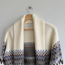 Load image into Gallery viewer, Evereve Fair Isle  Knit Open-Front Mid-Length Cardigan Cream Blue S
