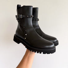 Load image into Gallery viewer, Valentino Garavani Rockstud Leather Slip-On Combat Boots Black 39 NEW
