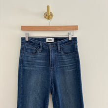 Load image into Gallery viewer, Paige Hoxton Ankle Jeans Vida Blue 26
