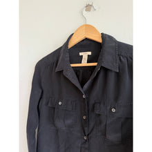 Load image into Gallery viewer, J. Crew Silk Long Sleeve Collared Casual Button Up Shirt Black 6
