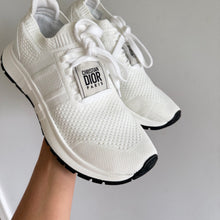 Load image into Gallery viewer, Dior Run'n'Dior Low Top Mesh Lace Up Running Sneakers White 40
