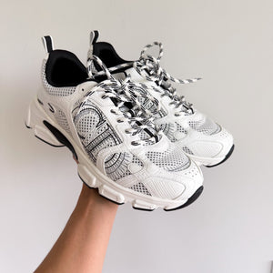 Dior Chrono Mesh Upper Leather Sneakers Black White 39 NEW