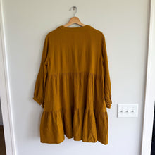 Load image into Gallery viewer, Madewell Lightspun Colette V-Neck Tiered Balloon Sleeve Dress Antique Gold 6
