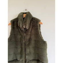 Load image into Gallery viewer, Donna Salyers Fabulous Faux Horizontal Panel Zip Up Vest Green L
