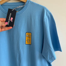 Load image into Gallery viewer, Vineyard Vines Uncooped Short Sleeve Crew Neck T-Shirt Ocean Breeze M NWT
