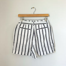 Load image into Gallery viewer, Sanctuary The Artist Island High Rise Casual Paperbag Shorts White/Black 27 NWT
