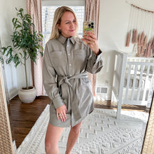 Load image into Gallery viewer, NWT Hudson Oversized Mini Shirt Dress with Tie Belt in Moonrock XS
