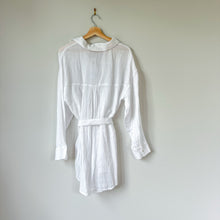 Load image into Gallery viewer, Abercrombie &amp; Fitch Gauze Cotton Long Sleeve Swim Cover Up Shirt White M NWT
