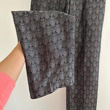 Load image into Gallery viewer, Ann Taylor Margo Silk Printed Trousers Black Silver 0

