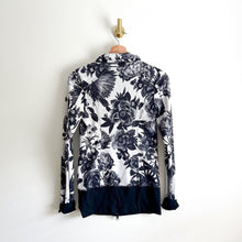 Load image into Gallery viewer, Lululemon Nice Asana Yoga Zip Up Mock Neck Activewear Jacket Black White 4
