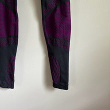 Load image into Gallery viewer, Lululemon About That Base High Rise Tight Black / Tender Violet 4
