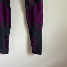 Load image into Gallery viewer, Lululemon About That Base High Rise Tight Black / Tender Violet 4
