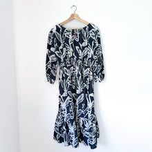 Load image into Gallery viewer, Kerri Rosenthal Harbor Sing Sing Midi Dress Black/White M
