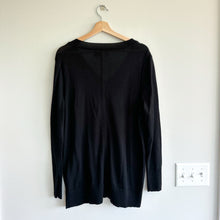 Load image into Gallery viewer, Rag &amp; Bone Cotton V-Neck Knit Long Sleeve Pullover Sweater Black M
