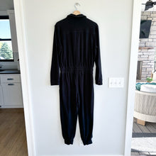 Load image into Gallery viewer, Evereve Myra Long Sleeve Zip Front Collared Jumpsuit Black L
