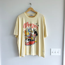 Load image into Gallery viewer, DAYDREAMER Weezer Graphic Short Sleeve T-Shirt Yellow OS
