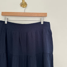 Load image into Gallery viewer, NWT Chico&#39;s Cross Dye Plaid Smocked Waist Tiered Midi Skirt Blue 12
