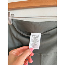Load image into Gallery viewer, Girlfriend Collective Compressive High Rise 7/8 Activewear Leggings Gray S NWT
