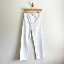 Load image into Gallery viewer, 7 For All Mankind Luxe Vintage High Waist Crop Straight Jeans White 26
