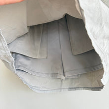Load image into Gallery viewer, Athleta Trekkie North Mid Rise Drawcord Waist Activewear Skort Light Gray 6
