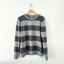 Load image into Gallery viewer, Qi Cashmere Striped Long Sleeve Pullover Sweater Gray M
