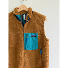 Load image into Gallery viewer, Patagonia Retro-X Zip Up Mock Neck Fleece Outdoor Vest Brown XL

