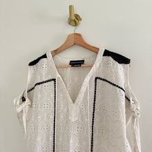 Load image into Gallery viewer, Anthropologie Hemant &amp; Nandita Aditya Embroidered Eyelet Tassel Casual Mini Dress White M
